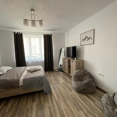 La Mary In Old Town Apartamento Sibiu Quarto foto
